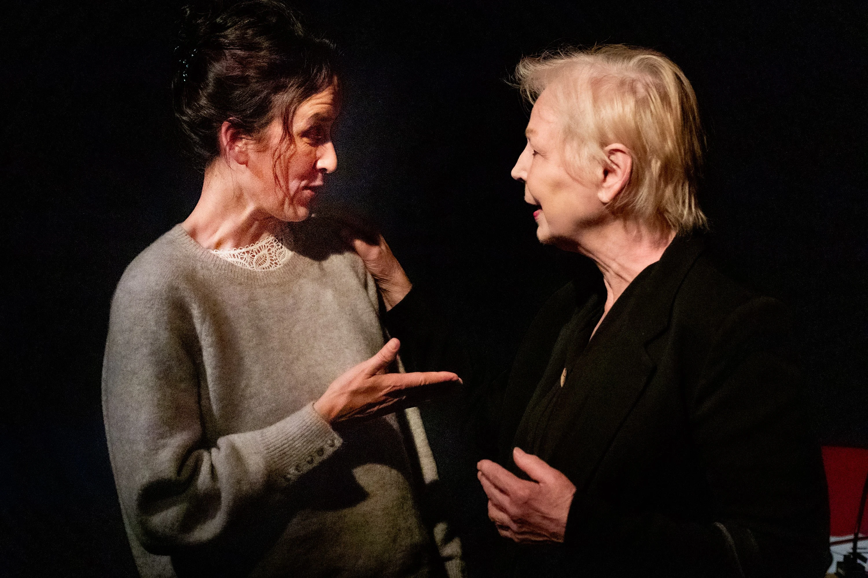 Lou Grézillier et Lydie Salvayre